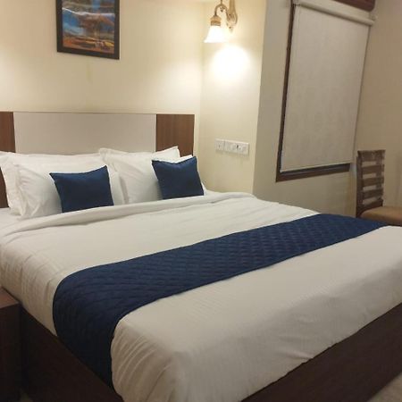 A.R Residency Hotel Chennai Exterior foto
