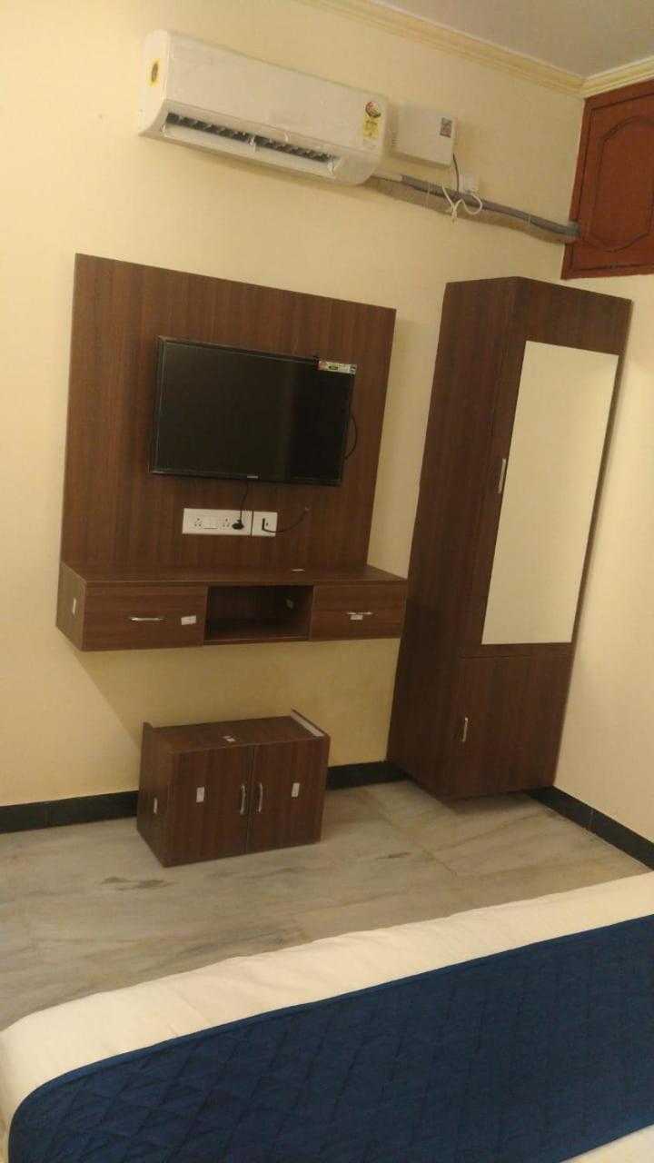 A.R Residency Hotel Chennai Exterior foto
