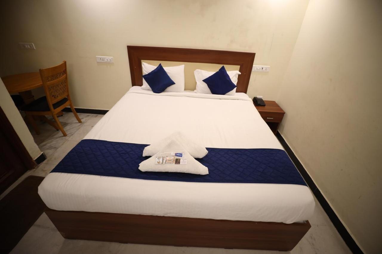 A.R Residency Hotel Chennai Exterior foto