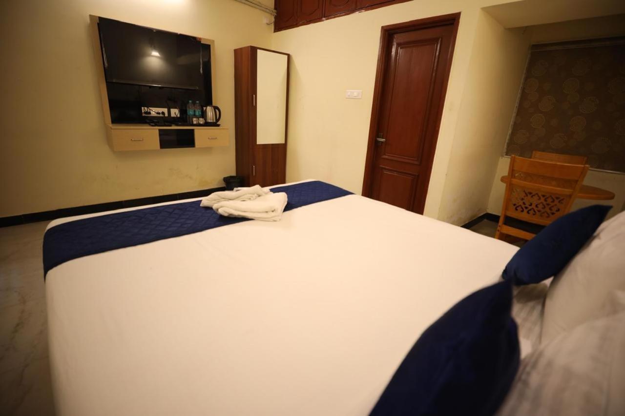 A.R Residency Hotel Chennai Exterior foto